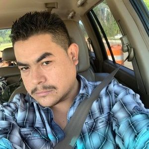 Meet your Posher, Adrian